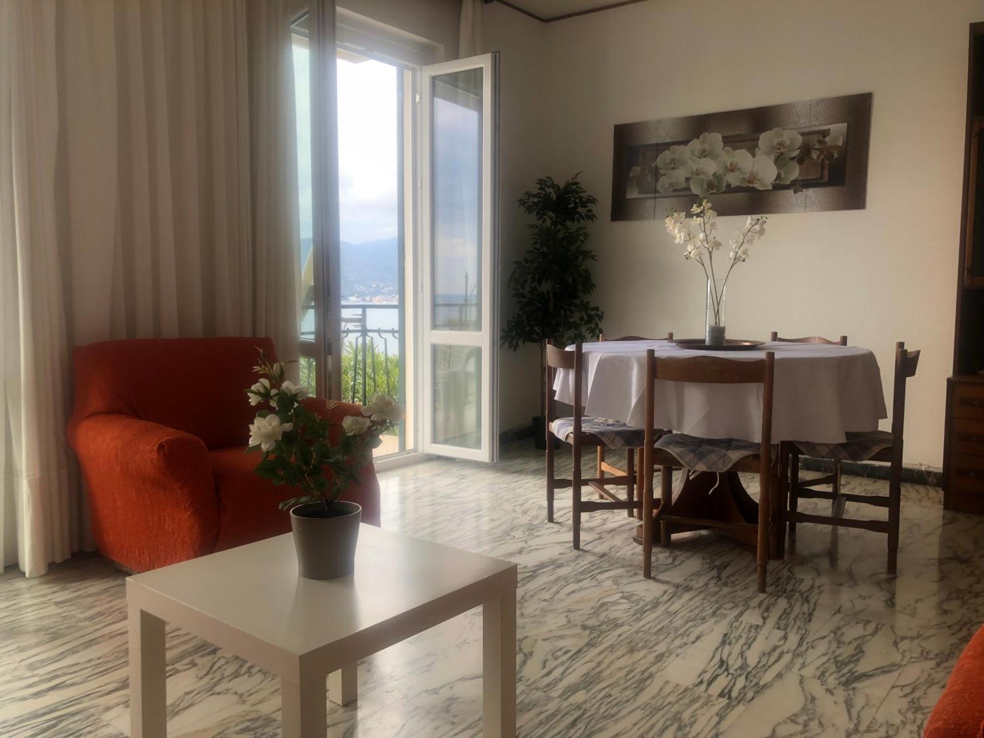 Апартаменты Davanti Al Mare E A Portofino - In Front Of The Sea And Portofino Дзоальи Экстерьер фото